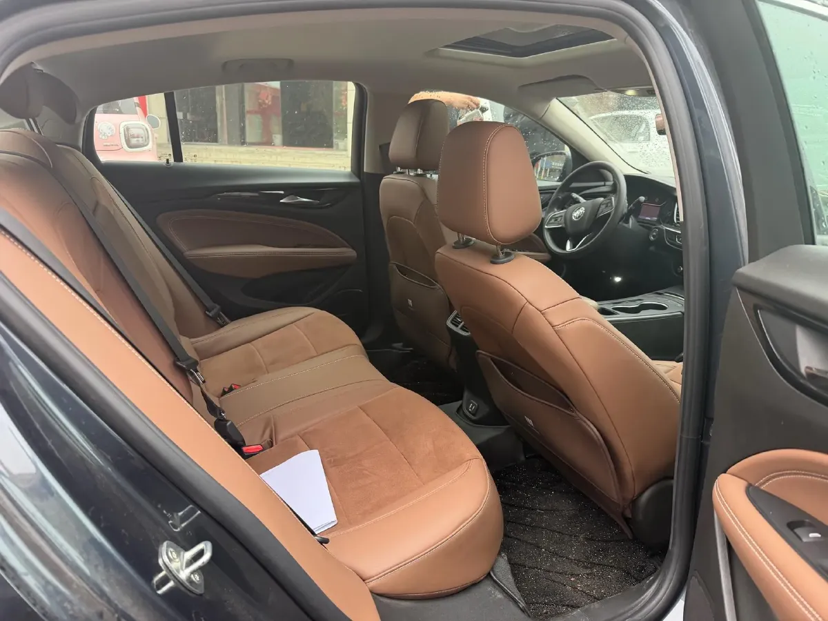 2022 Buick Regal 2.0T 237HP L4 9AT,autocango,china used car exporter,china ev exporter,chinese used car exporter,chinese used ev exporter