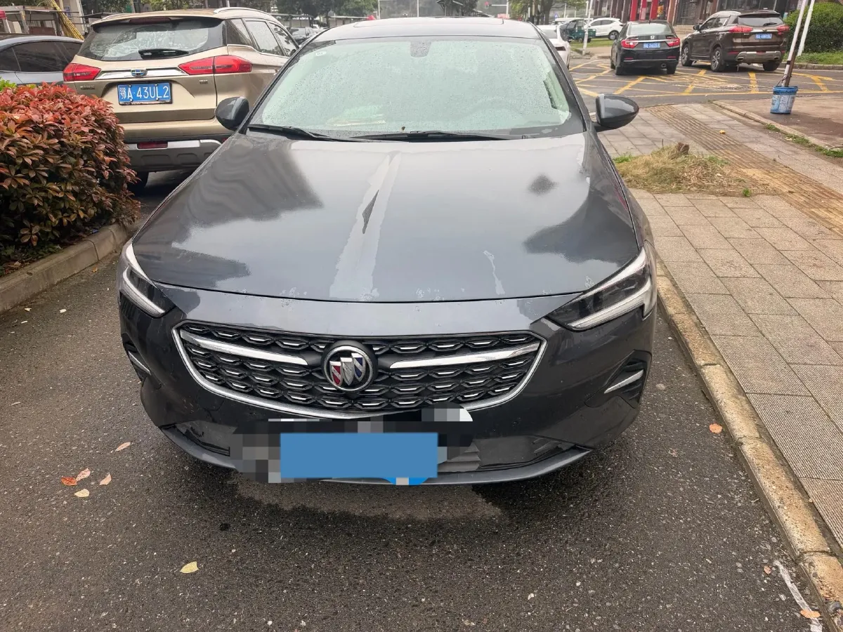 2022 Buick Regal 2.0T 237HP L4 9AT,autocango,china used car exporter,china ev exporter,chinese used car exporter,chinese used ev exporter