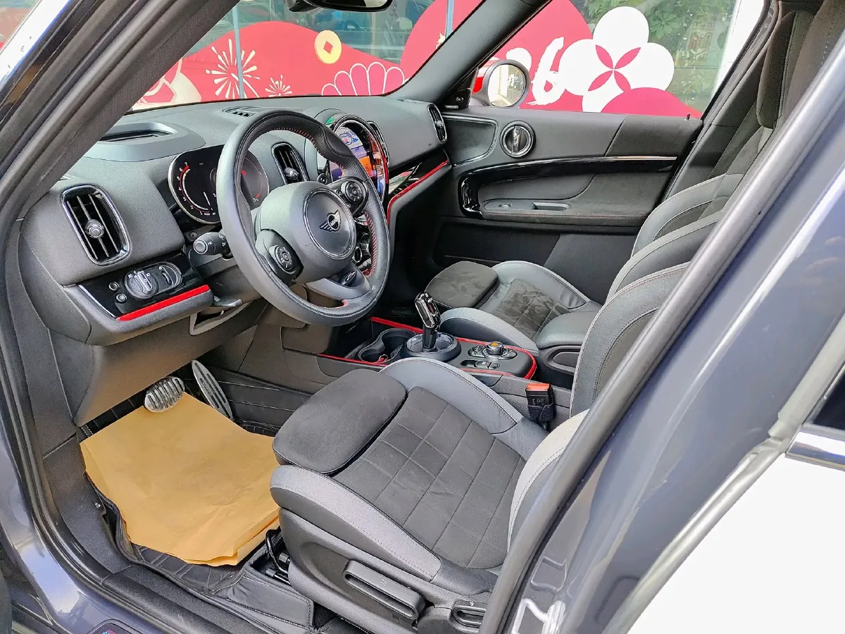 2021 MINI JCW COUNTRYMAN 2.0T 272HP L4 8AT,autocango,china used car exporter,china ev exporter,chinese used car exporter,chinese used ev exporter