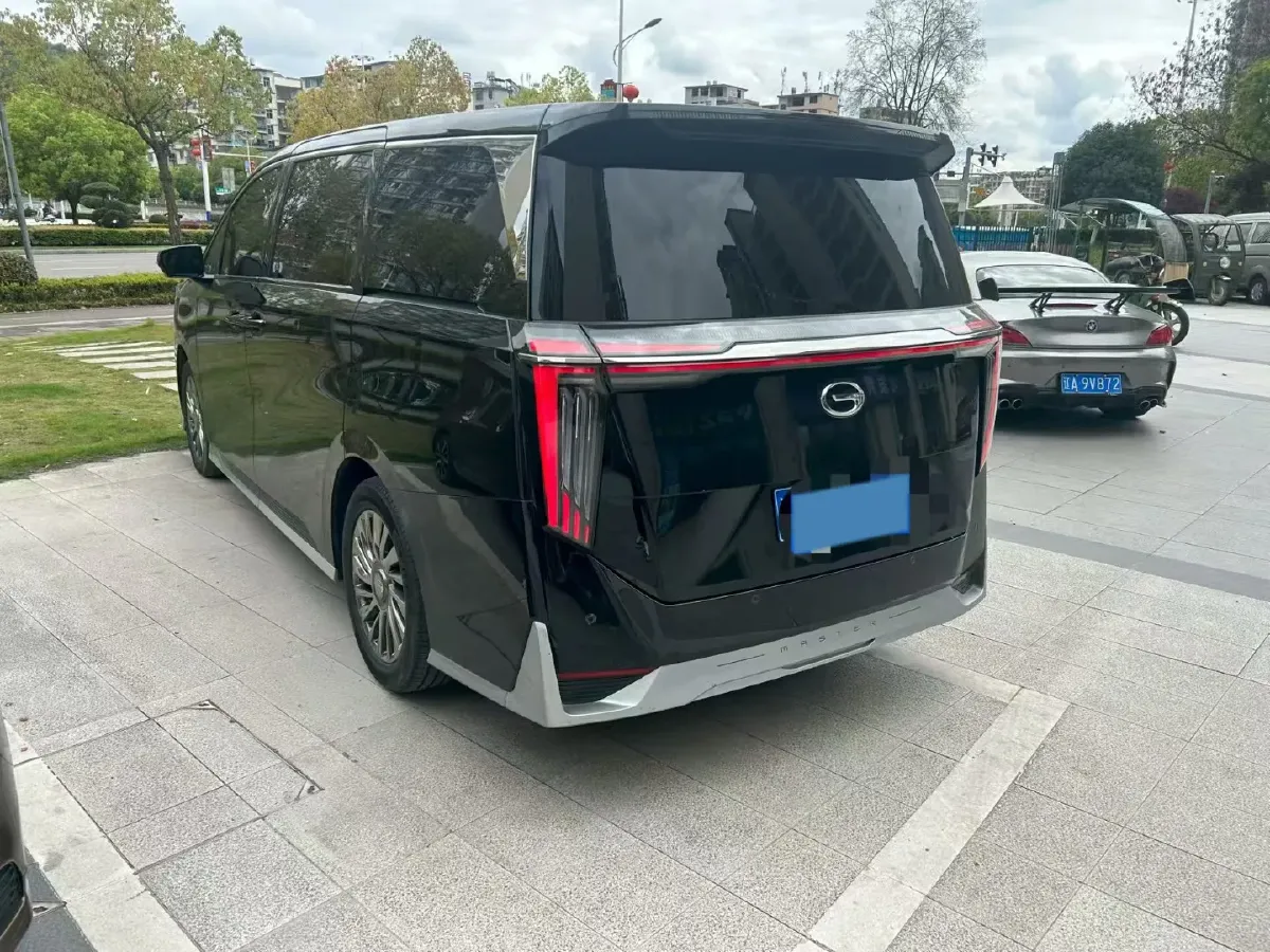 2023 GAC Trumpchi M8 2.0T 252HP L4 8AT,autocango,china used car exporter,china ev exporter,chinese used car exporter,chinese used ev exporter