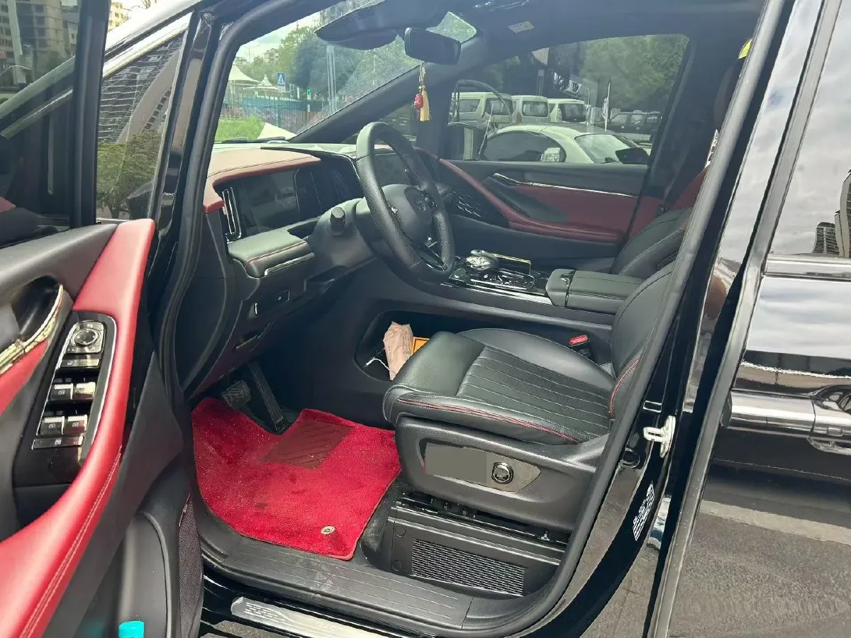 2023 GAC Trumpchi M8 2.0T 252HP L4 8AT,autocango,china used car exporter,china ev exporter,chinese used car exporter,chinese used ev exporter