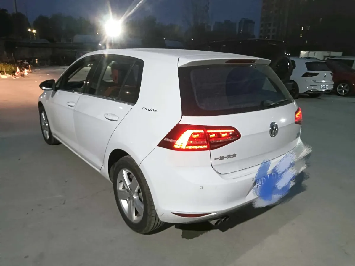 2017 Volkswagen Golf 1.4T 131HP L4 7DCT,autocango,china used car exporter,china ev exporter,chinese used car exporter,chinese used ev exporter