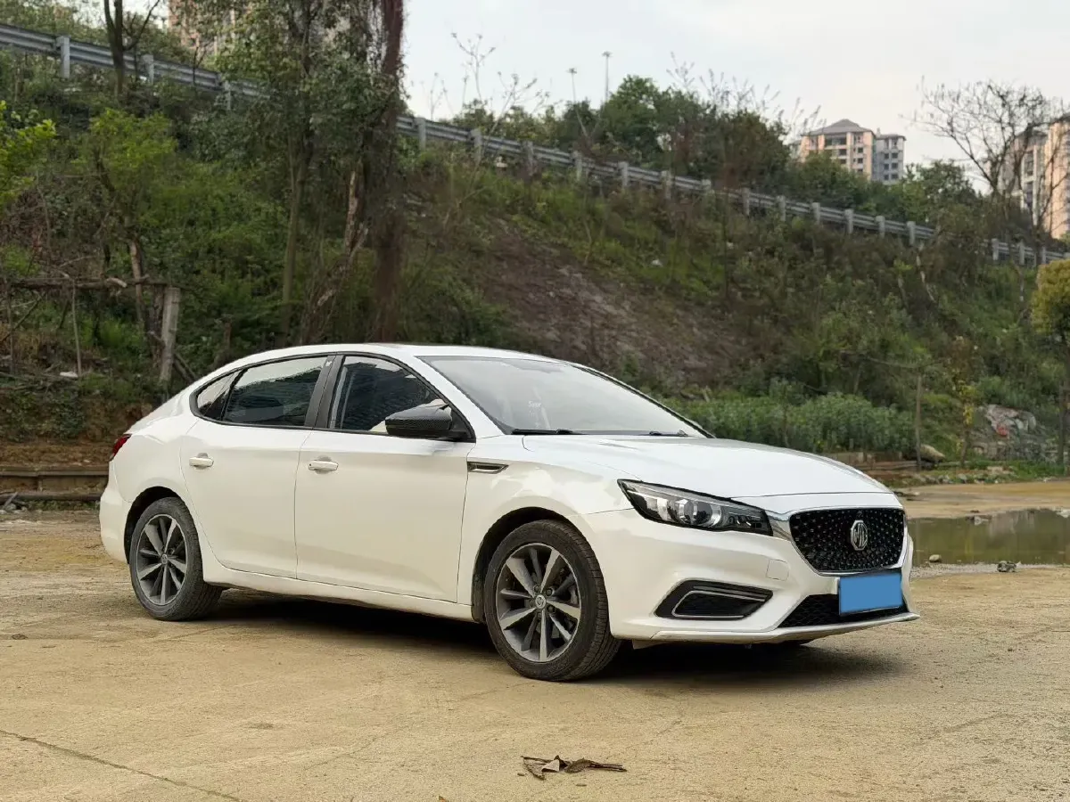 2019 MAXUS XinTu V80 2.5T 136HP L4 6AMT,autocango,china used car exporter,china ev exporter,chinese used car exporter,chinese used ev exporter