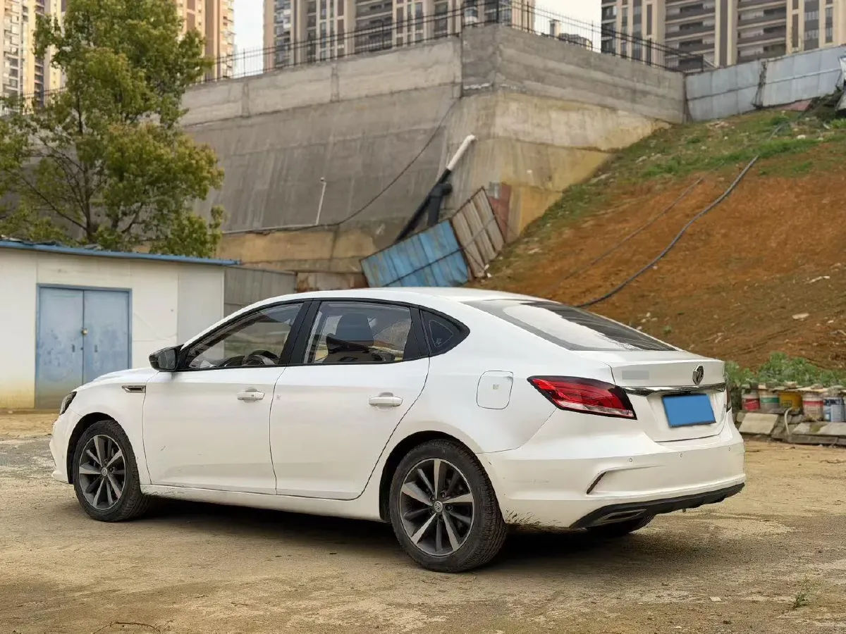 2019 MAXUS XinTu V80 2.5T 136HP L4 6AMT,autocango,china used car exporter,china ev exporter,chinese used car exporter,chinese used ev exporter