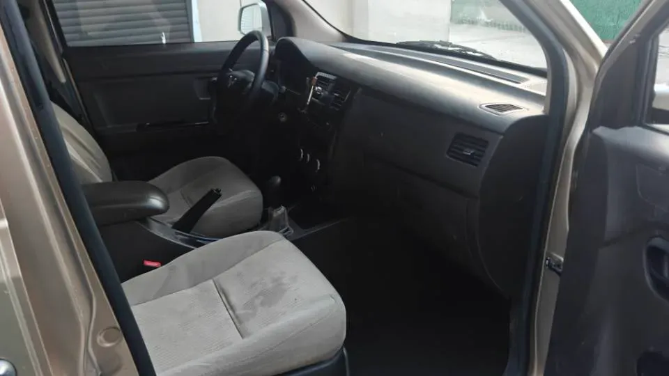 2016 WuLing RongGuang V 1.5L 112HP L4 5MT,autocango,china used car exporter,china ev exporter,chinese used car exporter,chinese used ev exporter