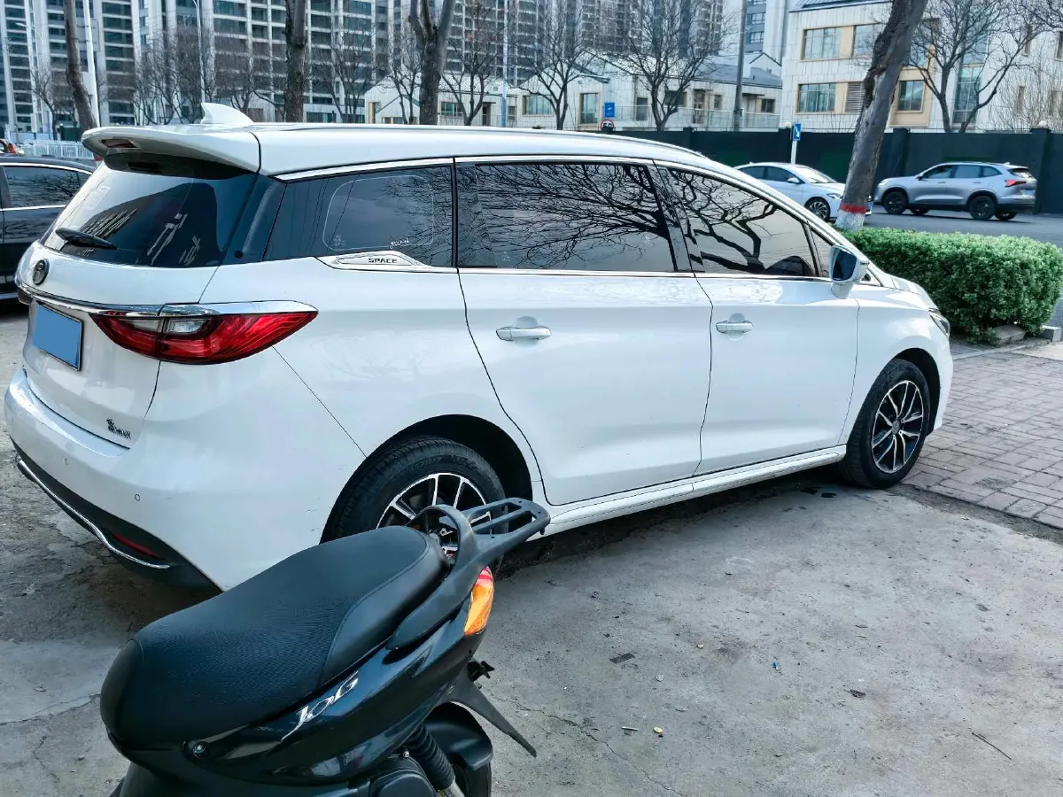 2017 BYD Song MAX 1.5T 154HP L4 6DCT,autocango,china used car exporter,china ev exporter,chinese used car exporter,chinese used ev exporter