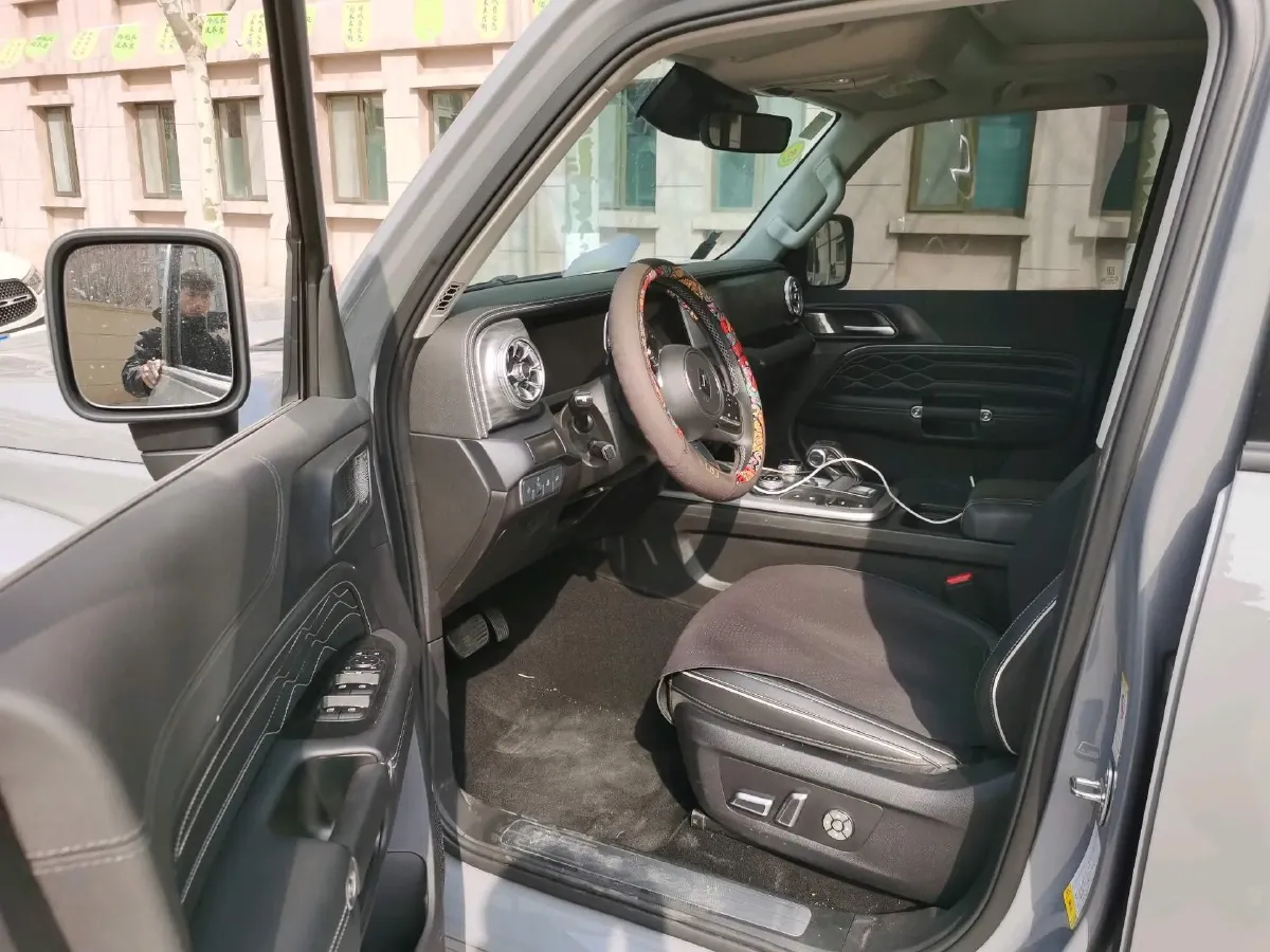 2023 Tank 300 2.0T 227HP L4 8AT,autocango,china used car exporter,china ev exporter,chinese used car exporter,chinese used ev exporter