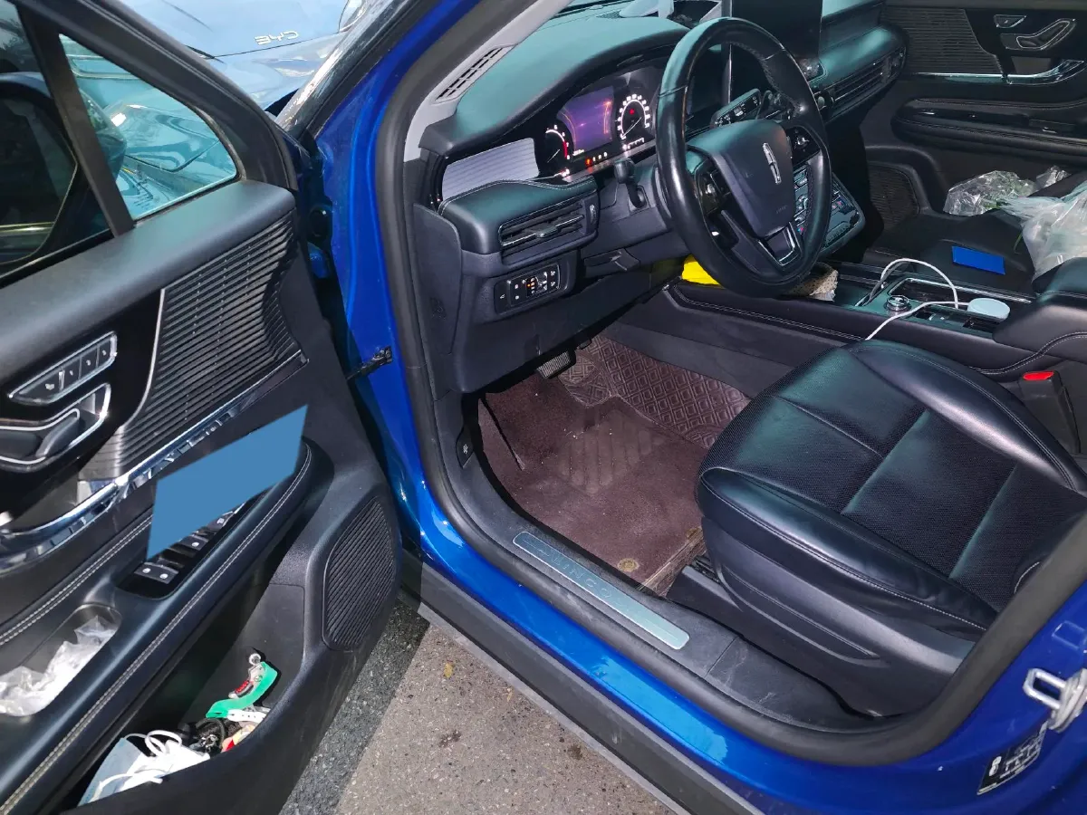 2021 Lincoln Corsair 2.0T 245HP L4 8AT,autocango,china used car exporter,china ev exporter,chinese used car exporter,chinese used ev exporter