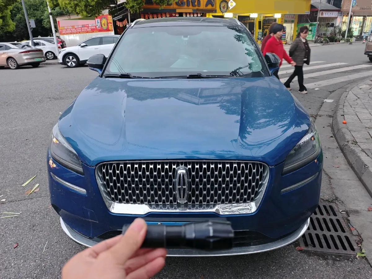 2021 Lincoln Corsair 2.0T 245HP L4 8AT,autocango,china used car exporter,china ev exporter,chinese used car exporter,chinese used ev exporter
