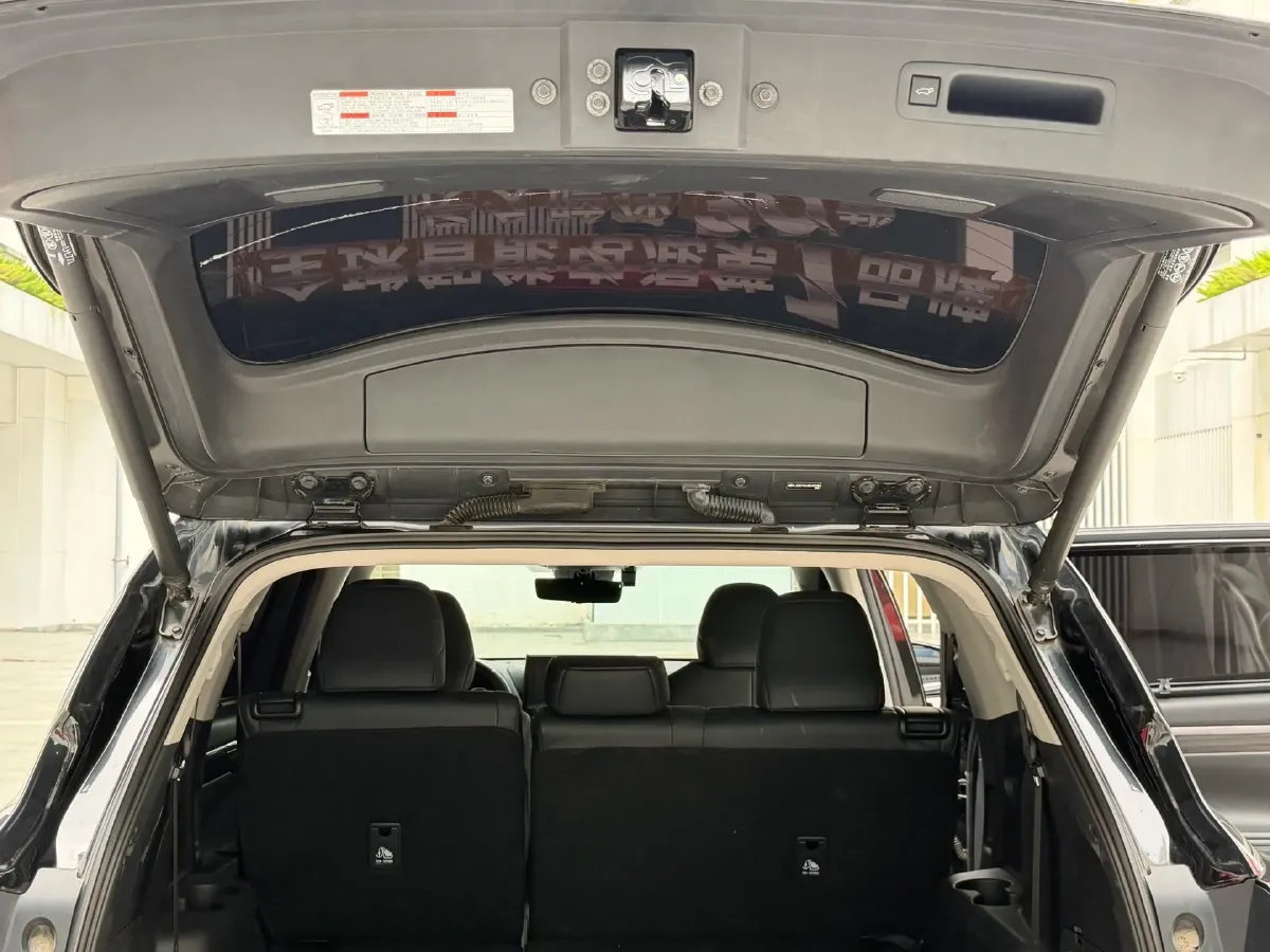 2022 Toyota Highlander 2.0T 248HP L4 8AT,autocango,china used car exporter,china ev exporter,chinese used car exporter,chinese used ev exporter