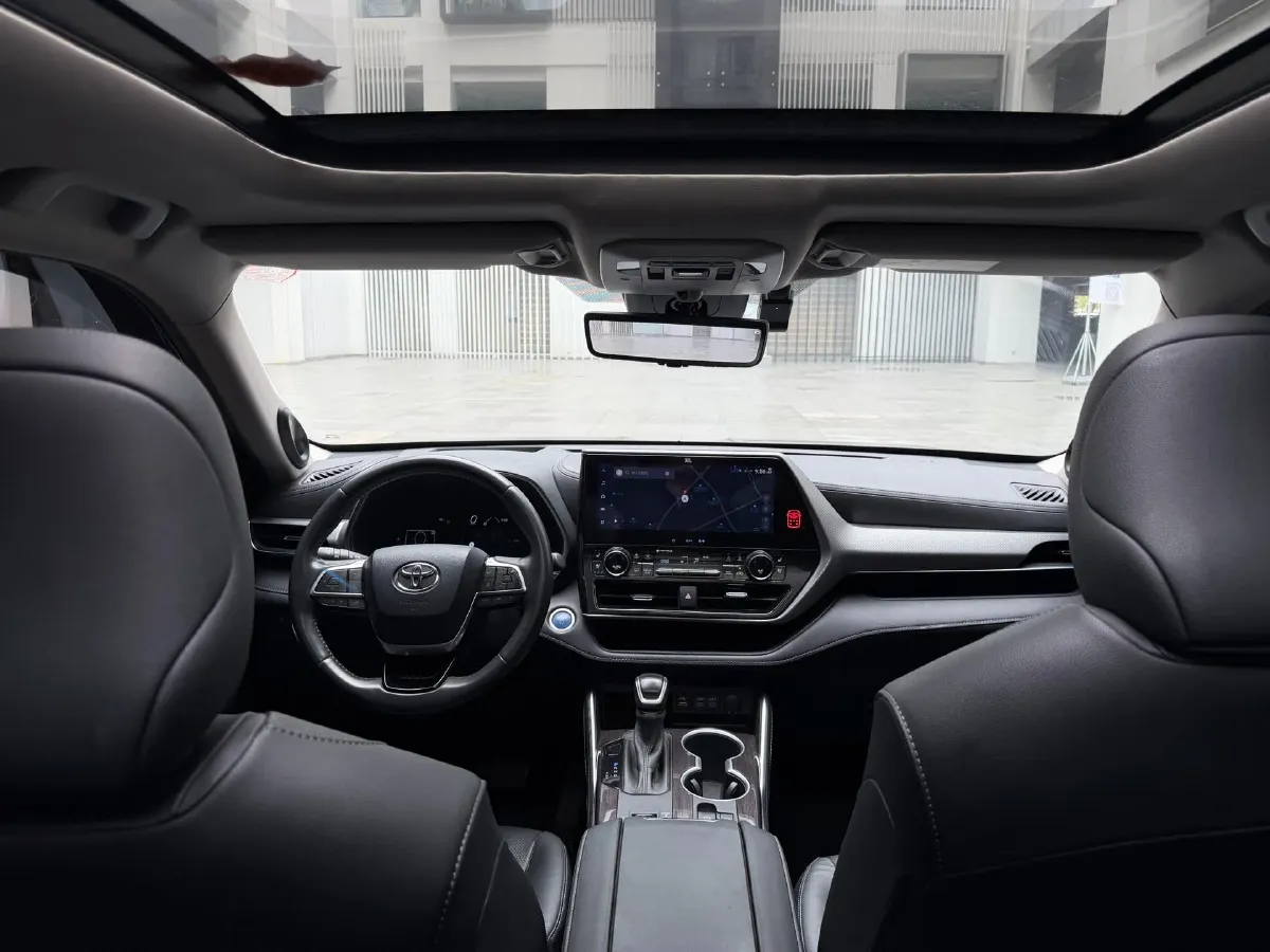 2022 Toyota Highlander 2.0T 248HP L4 8AT,autocango,china used car exporter,china ev exporter,chinese used car exporter,chinese used ev exporter