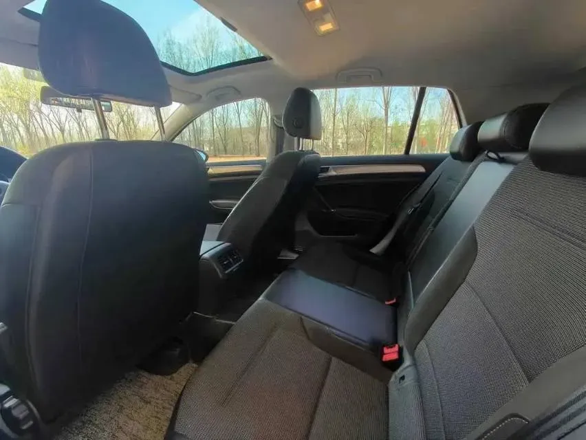 2018 Volkswagen Golf 1.4T 131HP L4 7DCT,autocango,china used car exporter,china ev exporter,chinese used car exporter,chinese used ev exporter