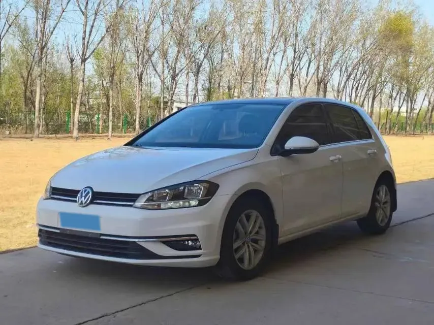2018 Volkswagen Golf 1.4T 131HP L4 7DCT,autocango,china used car exporter,china ev exporter,chinese used car exporter,chinese used ev exporter