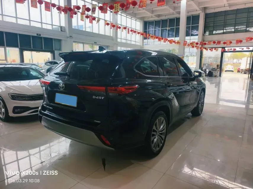 2022 Toyota Highlander 2.0T 248HP L4 8AT,autocango,china used car exporter,china ev exporter,chinese used car exporter,chinese used ev exporter