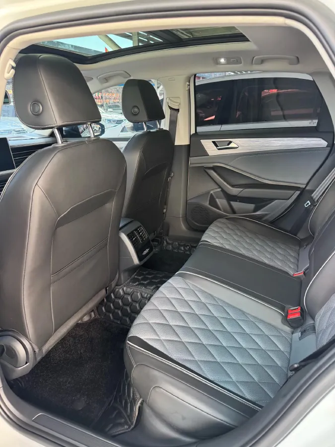 2023 Volkswagen Sagitar 1.4T 150HP L4 7DCT,autocango,china used car exporter,china ev exporter,chinese used car exporter,chinese used ev exporter