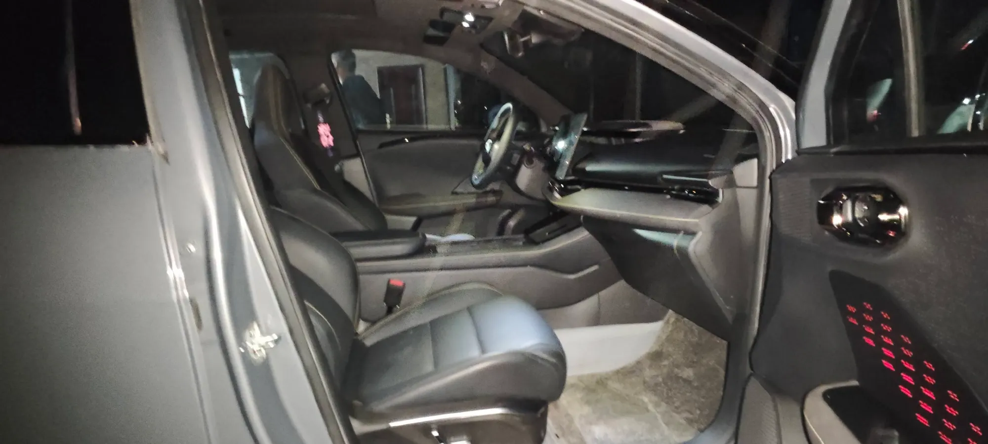 2025 LYNK&CO 06 1.5T 181HP L4 7DCT,autocango,china used car exporter,china ev exporter,chinese used car exporter,chinese used ev exporter