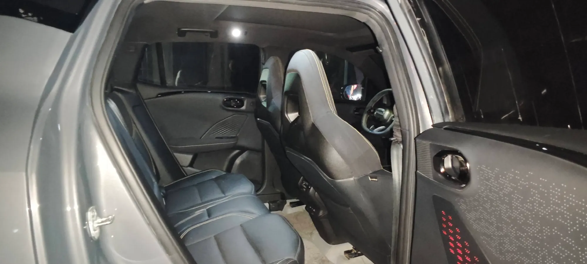 2025 LYNK&CO 06 1.5T 181HP L4 7DCT,autocango,china used car exporter,china ev exporter,chinese used car exporter,chinese used ev exporter