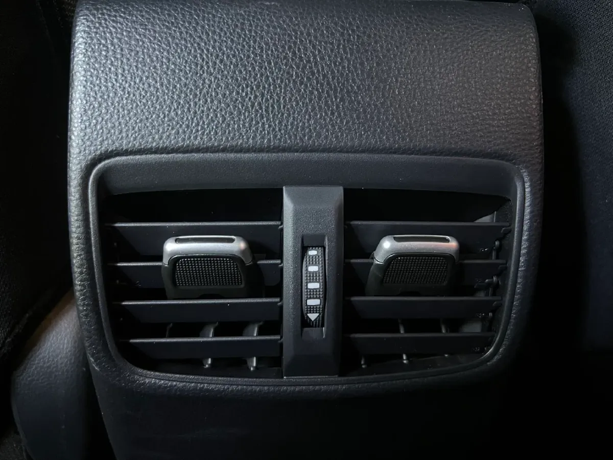 2022 Toyota Levin 1.2T 116HP L4 CVT,autocango,china used car exporter,china ev exporter,chinese used car exporter,chinese used ev exporter