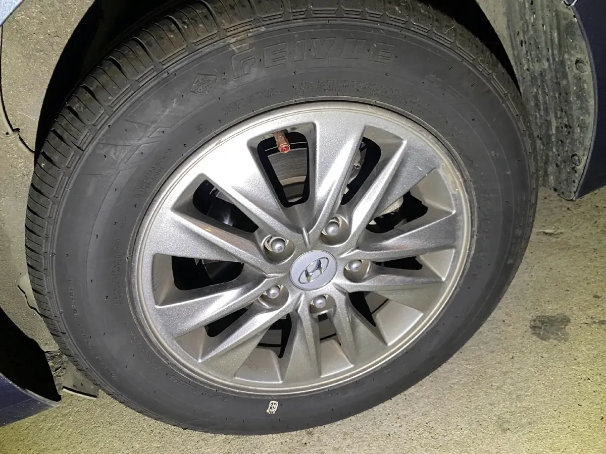 2020 Hyundai Celesta 1.6L 123HP L4 6AT,autocango,china used car exporter,china ev exporter,chinese used car exporter,chinese used ev exporter