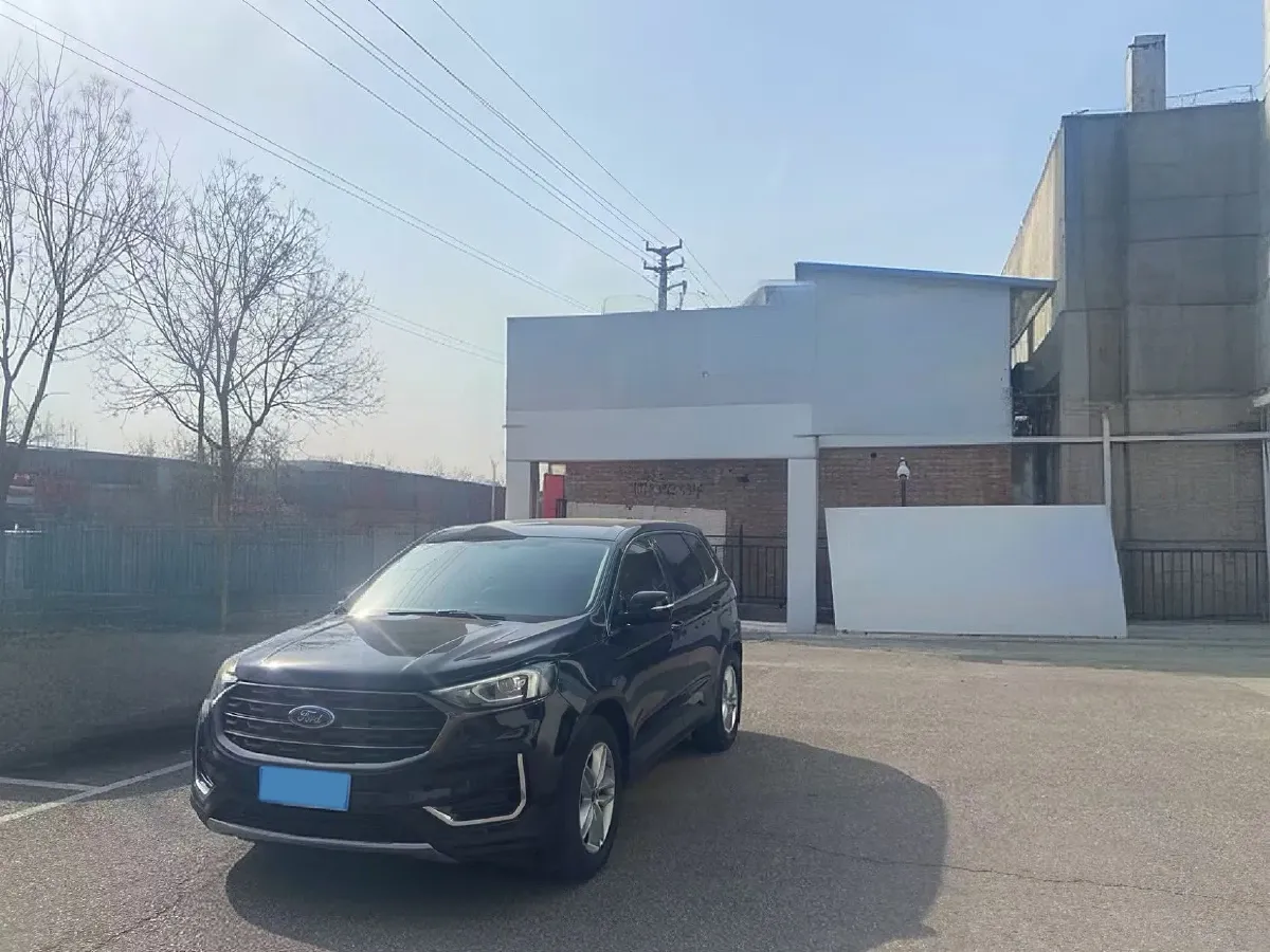 2021 Ford Edge 2.0T 245HP L4 8AT,autocango,china used car exporter,china ev exporter,chinese used car exporter,chinese used ev exporter