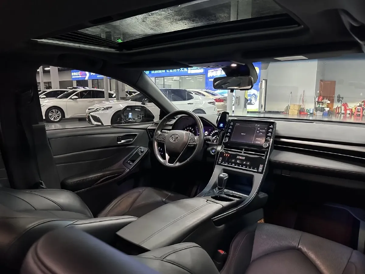 2021 Toyota Avalon 2.5L 209HP L4 8AT,autocango,china used car exporter,china ev exporter,chinese used car exporter,chinese used ev exporter