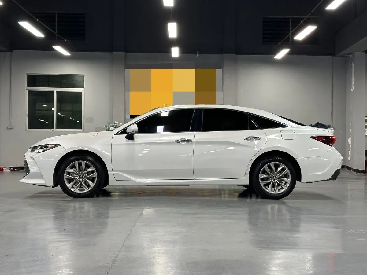 2021 Toyota Avalon 2.5L 209HP L4 8AT,autocango,china used car exporter,china ev exporter,chinese used car exporter,chinese used ev exporter