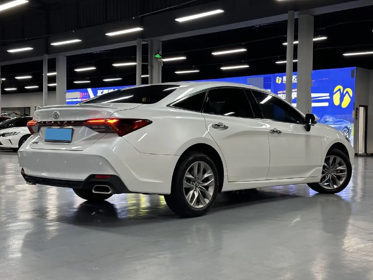 2021 Toyota Avalon 2.5L 209HP L4 8AT,autocango,china used car exporter,china ev exporter,chinese used car exporter,chinese used ev exporter