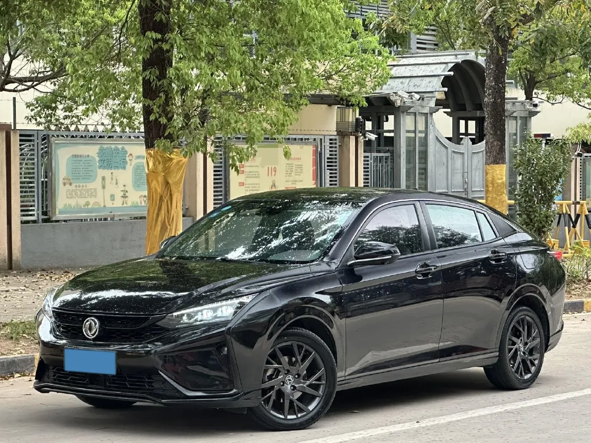 2020 DongFeng Aeolus YiXuan 1.5T 150HP L4 6DCT,autocango,china used car exporter,china ev exporter,chinese used car exporter,chinese used ev exporter