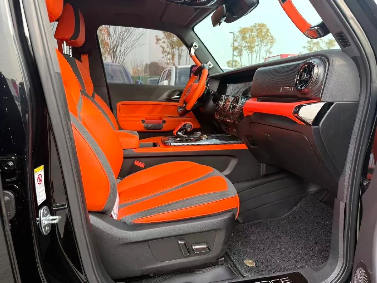 2023 Cyberspace 300 2.0T 227HP L4 8AT,autocango,china used car exporter,china ev exporter,chinese used car exporter,chinese used ev exporter