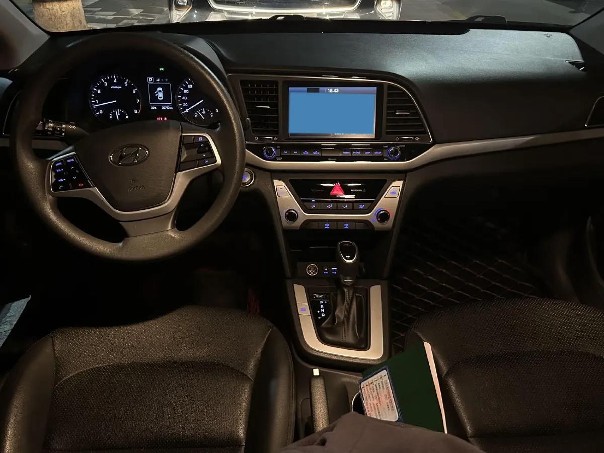 2018 Hyundai Elantra 1.6L 130HP L4 6AT,autocango,china used car exporter,china ev exporter,chinese used car exporter,chinese used ev exporter
