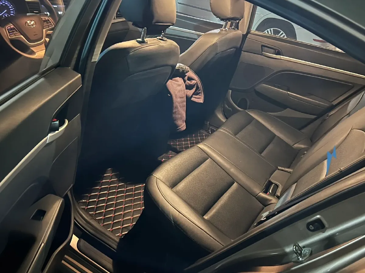 2018 Hyundai Elantra 1.6L 130HP L4 6AT,autocango,china used car exporter,china ev exporter,chinese used car exporter,chinese used ev exporter