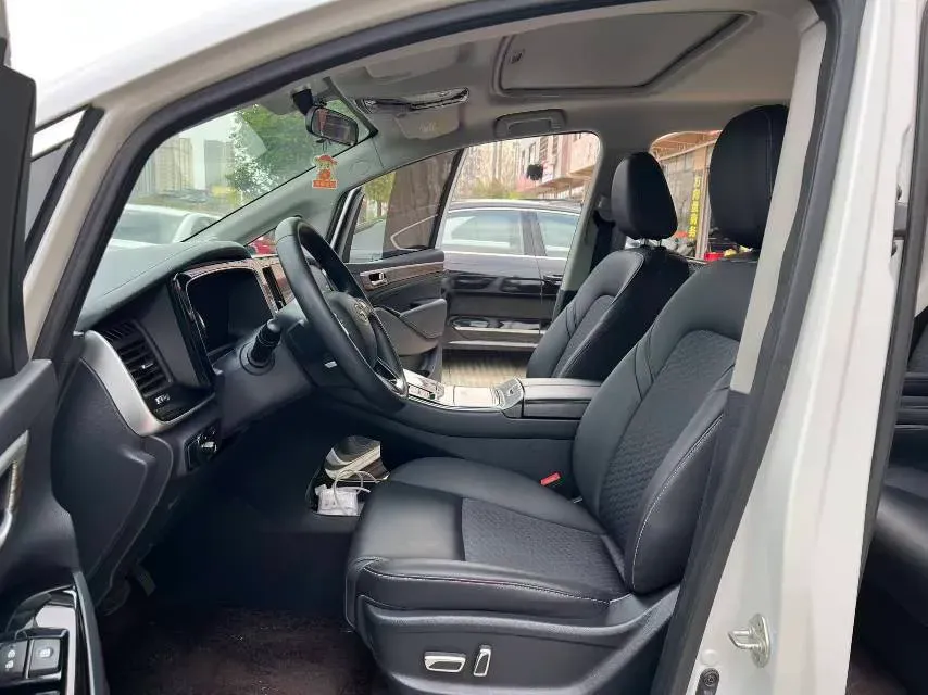 2023 GAC Trumpchi M8 2.0T 252HP L4 8AT,autocango,china used car exporter,china ev exporter,chinese used car exporter,chinese used ev exporter