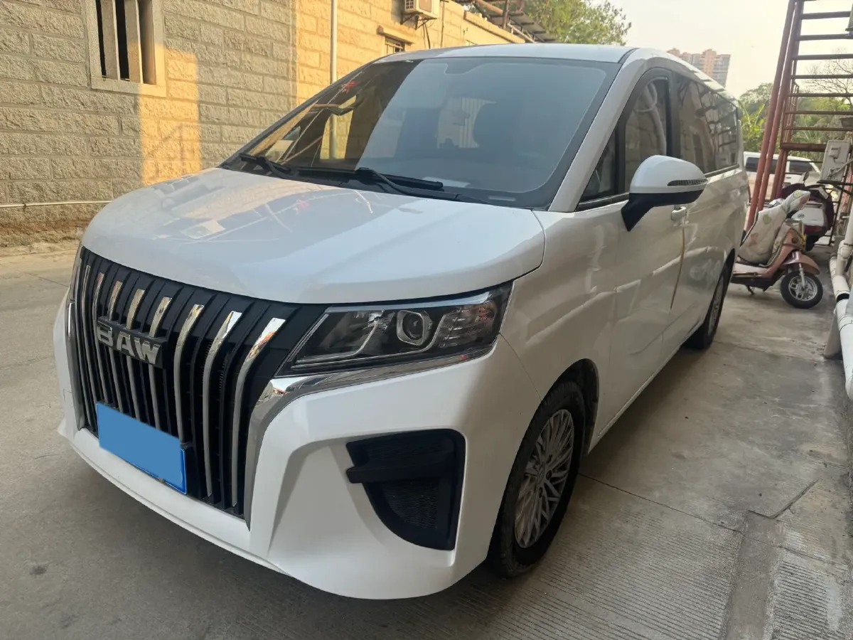 2023 BAW RuiSheng Trump M7 2.0L 144HP L4 8AT,autocango,china used car exporter,china ev exporter,chinese used car exporter,chinese used ev exporter