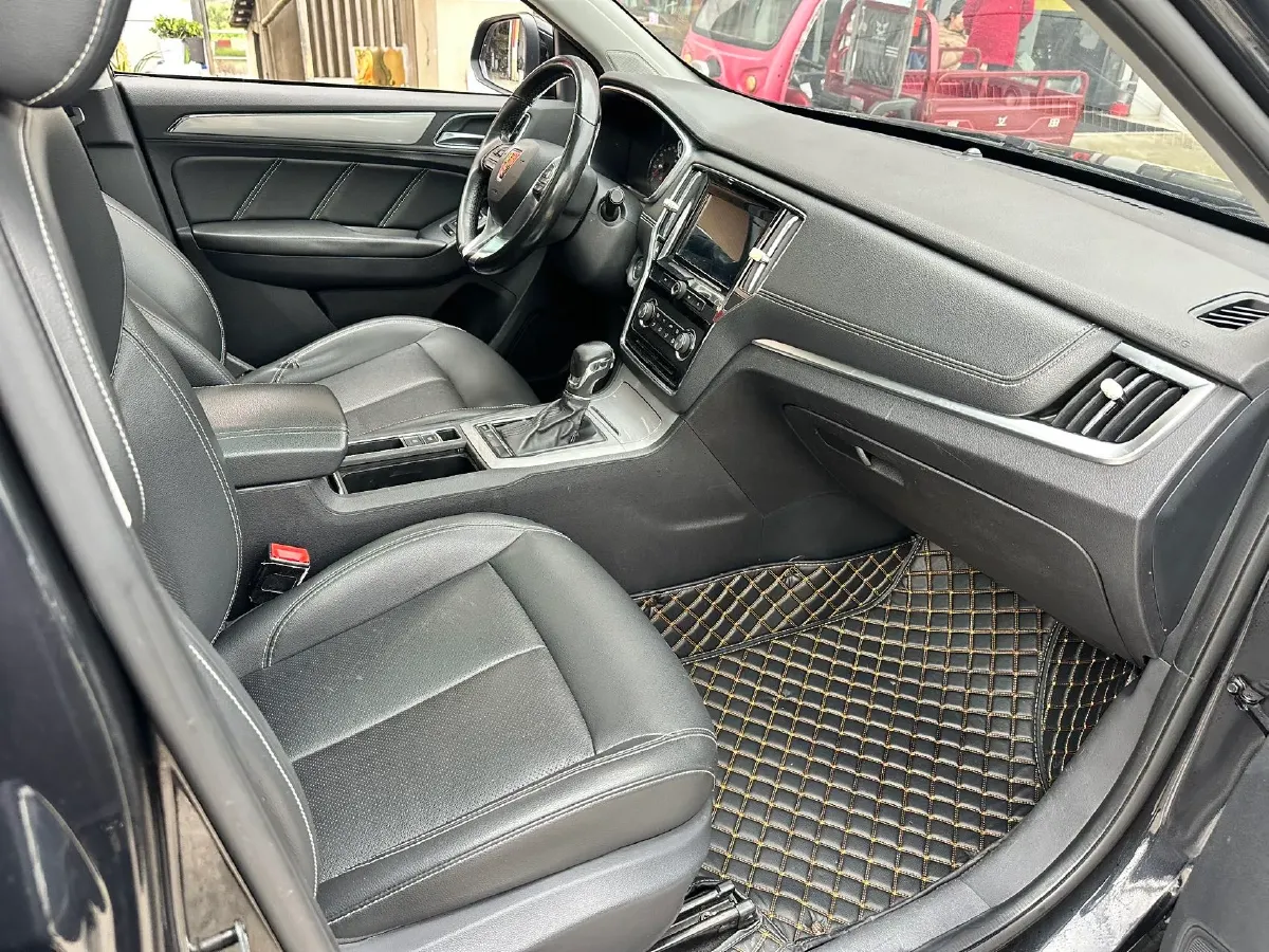 2018 Roewe RX5 1.5T 169HP L4 7DCT,autocango,china used car exporter,china ev exporter,chinese used car exporter,chinese used ev exporter