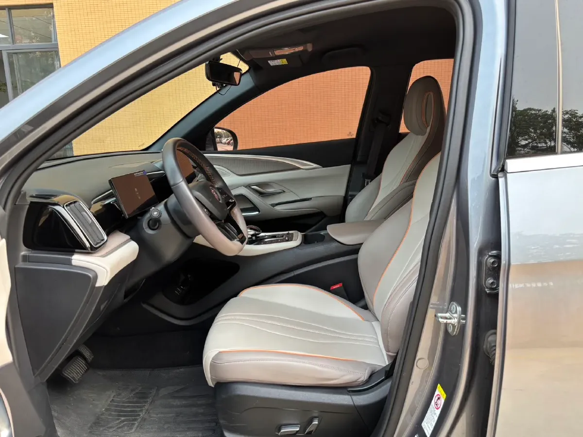 2024 BYD Song Pro 1.5L 110HP L4 E-CVT PHEV 12.9KWH,autocango,china used car exporter,china ev exporter,chinese used car exporter,chinese used ev exporter