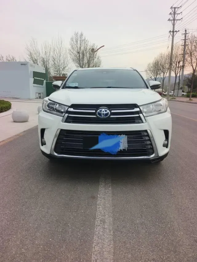 2018 Jeep Grand Commander 2.0T 265HP L4 9AT,autocango,china used car exporter,china ev exporter,chinese used car exporter,chinese used ev exporter