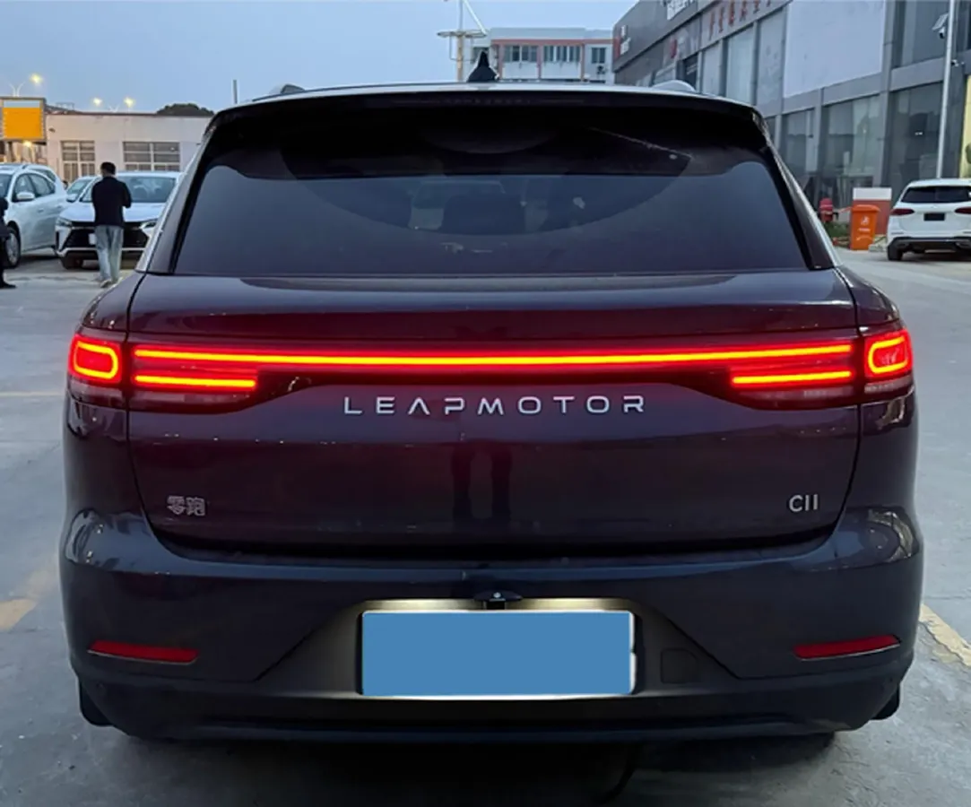 2023 Leapmotor C11 1.5L 95HP L4 REEV 43.74KWH,autocango,china used car exporter,china ev exporter,chinese used car exporter,chinese used ev exporter