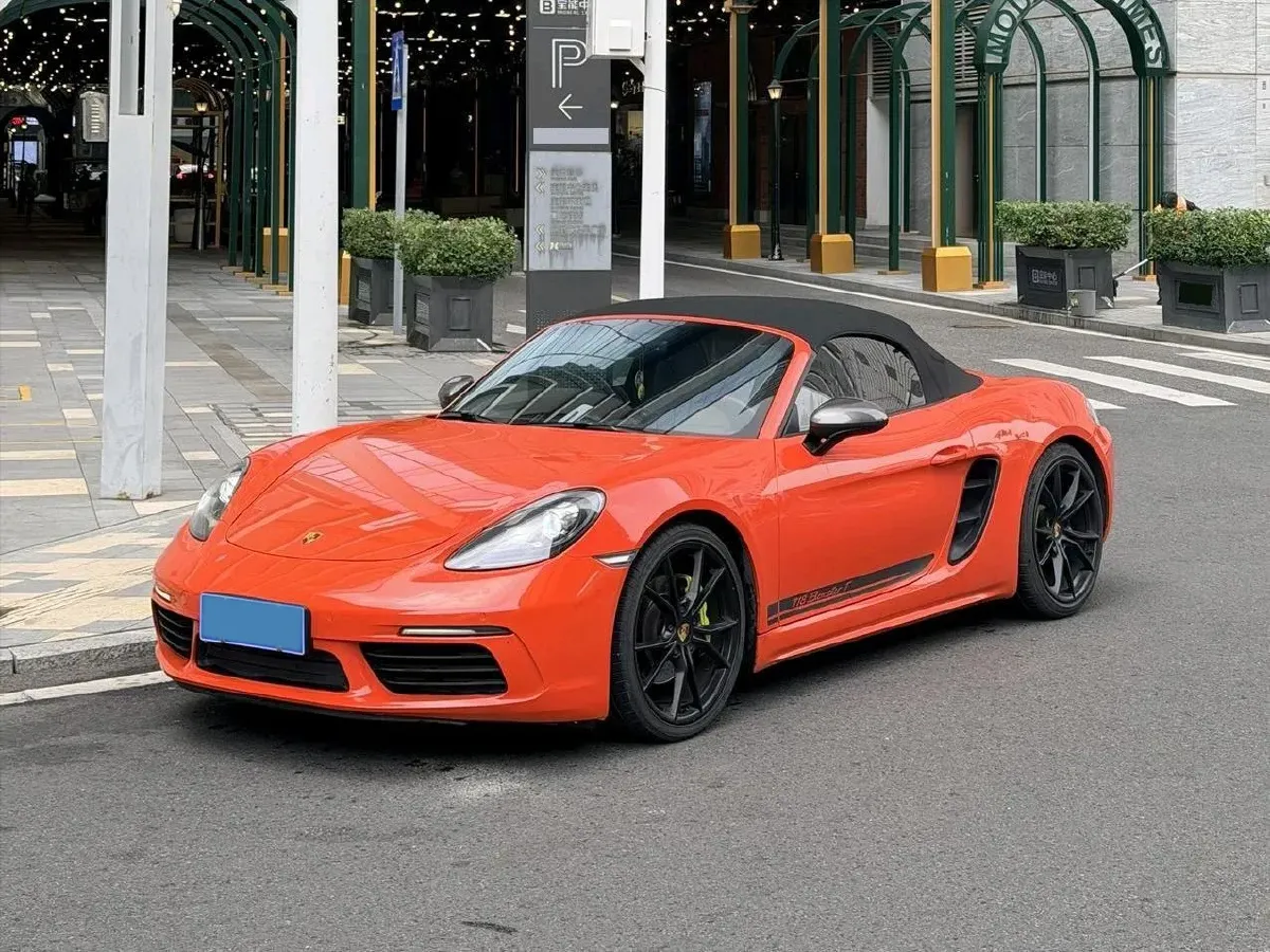 2019 Porsche 718 2.0T 300HP H4 7DCT,autocango,china used car exporter,china ev exporter,chinese used car exporter,chinese used ev exporter