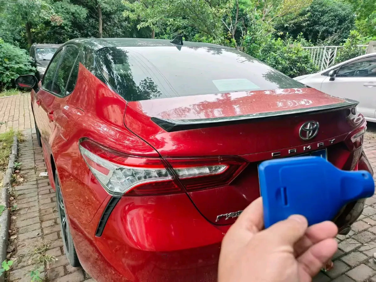 2021 Toyota Camry 2.5L 209HP L4 8AT,autocango,china used car exporter,china ev exporter,chinese used car exporter,chinese used ev exporter