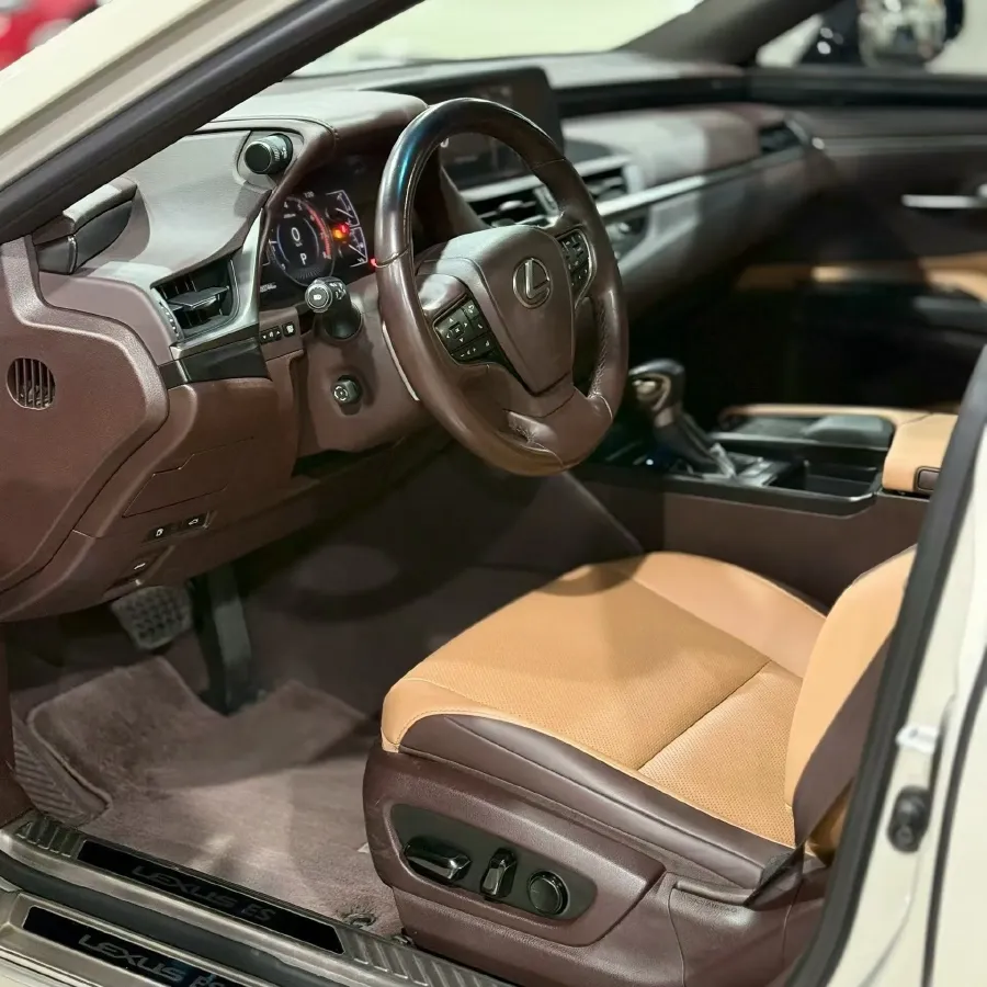 2020 Lexus ES 2.5L 178HP L4 E-CVT Hybrid,autocango,china used car exporter,china ev exporter,chinese used car exporter,chinese used ev exporter