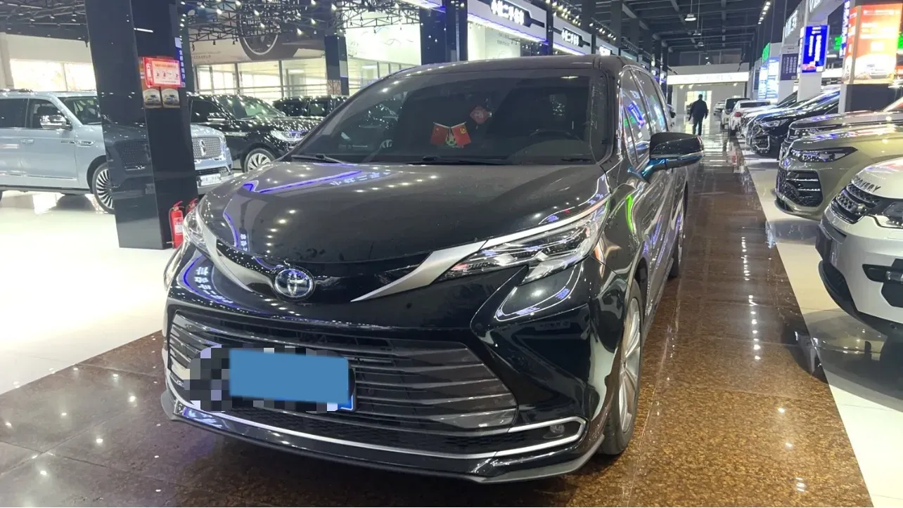 2024 Toyota Sienna 2.5L 189HP L4 E-CVT Hybrid,autocango,china used car exporter,china ev exporter,chinese used car exporter,chinese used ev exporter