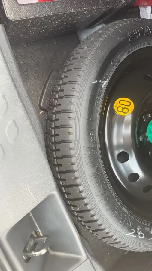 2023 Toyota C-HR 2.0L 171HP L4 CVT,autocango,china used car exporter,china ev exporter,chinese used car exporter,chinese used ev exporter