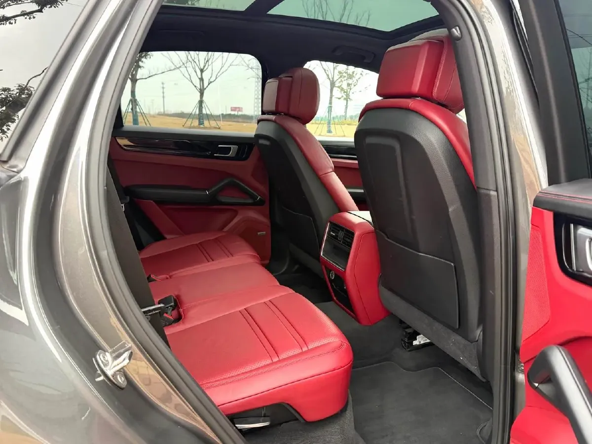 2019 Porsche Cayenne 3.0T 340HP V6 8AT,autocango,china used car exporter,china ev exporter,chinese used car exporter,chinese used ev exporter