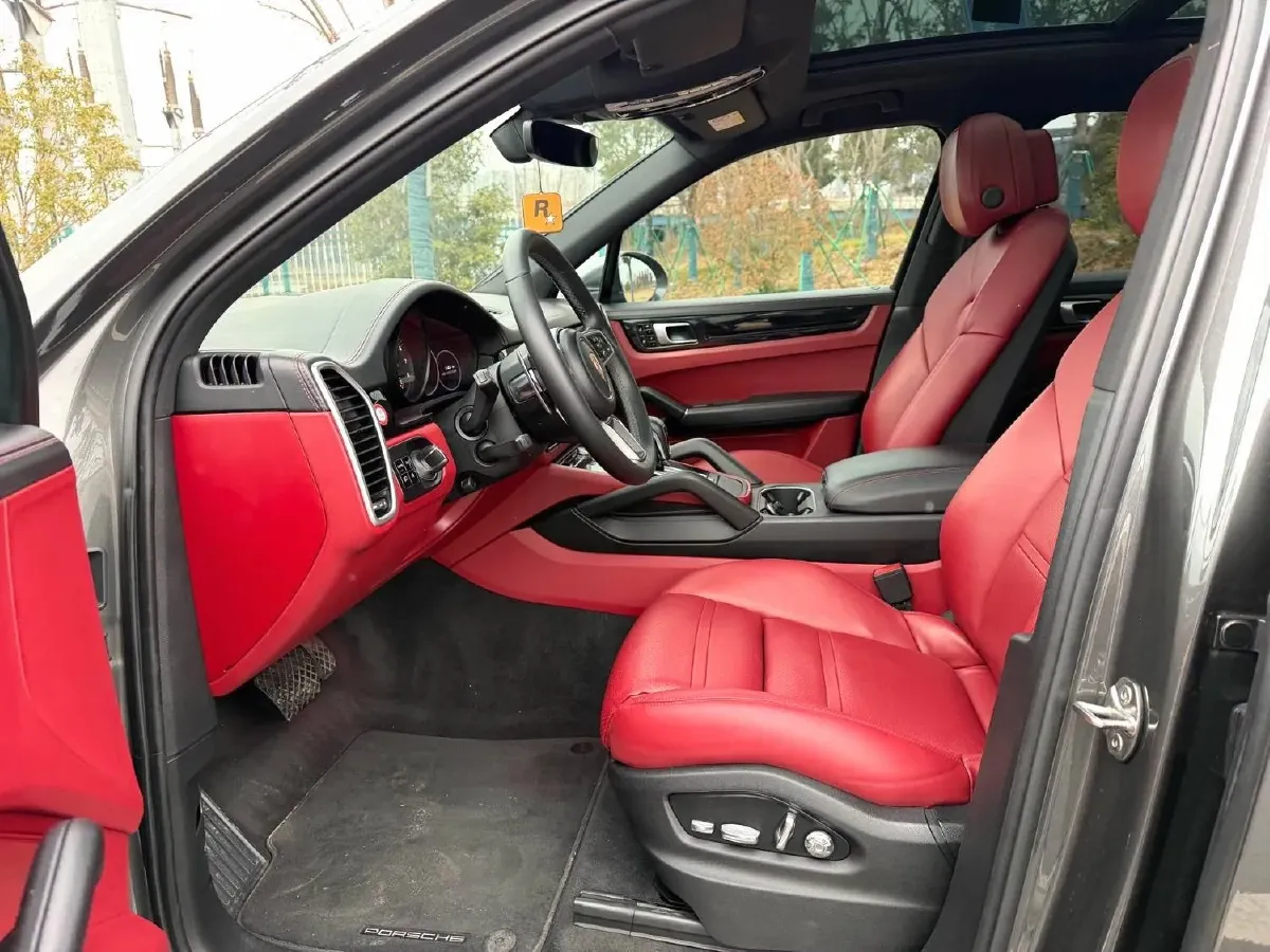 2019 Porsche Cayenne 3.0T 340HP V6 8AT,autocango,china used car exporter,china ev exporter,chinese used car exporter,chinese used ev exporter