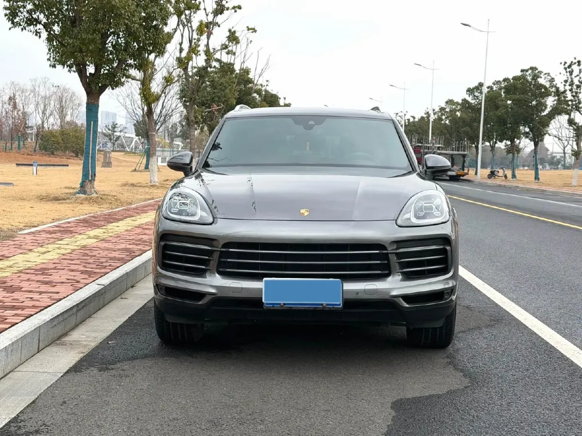 2019 Porsche Cayenne 3.0T 340HP V6 8AT,autocango,china used car exporter,china ev exporter,chinese used car exporter,chinese used ev exporter