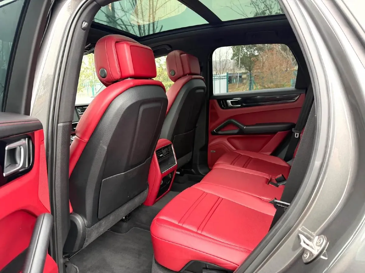 2019 Porsche Cayenne 3.0T 340HP V6 8AT,autocango,china used car exporter,china ev exporter,chinese used car exporter,chinese used ev exporter