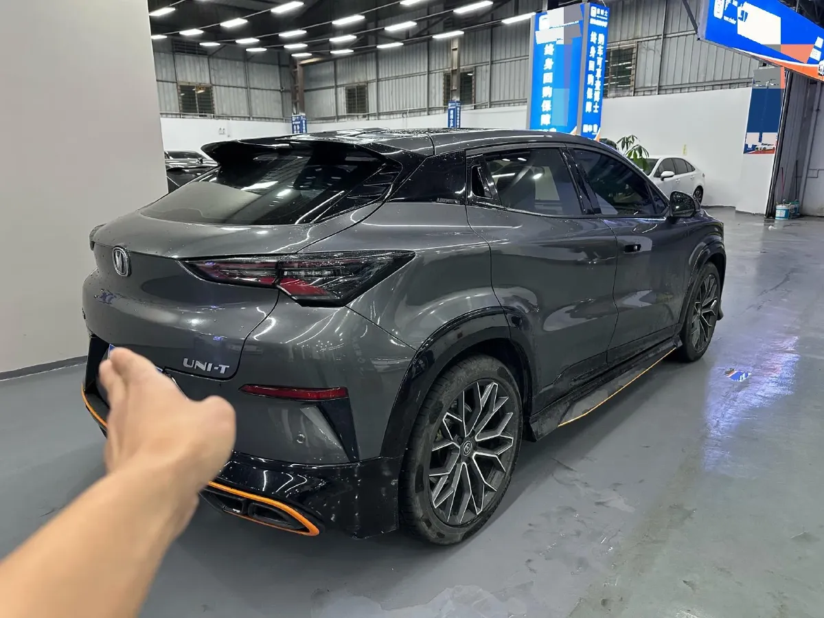 2022 ChangAn UNI-T 1.5T 188HP L4 7DCT,autocango,china used car exporter,china ev exporter,chinese used car exporter,chinese used ev exporter