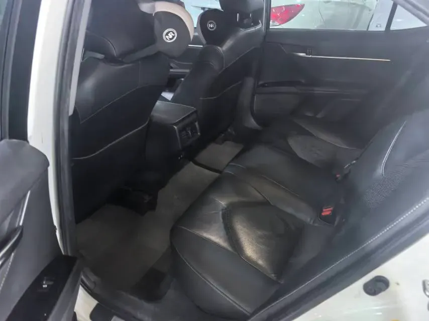 2018 Toyota Camry 2.5L 209HP L4 8AT,autocango,china used car exporter,china ev exporter,chinese used car exporter,chinese used ev exporter