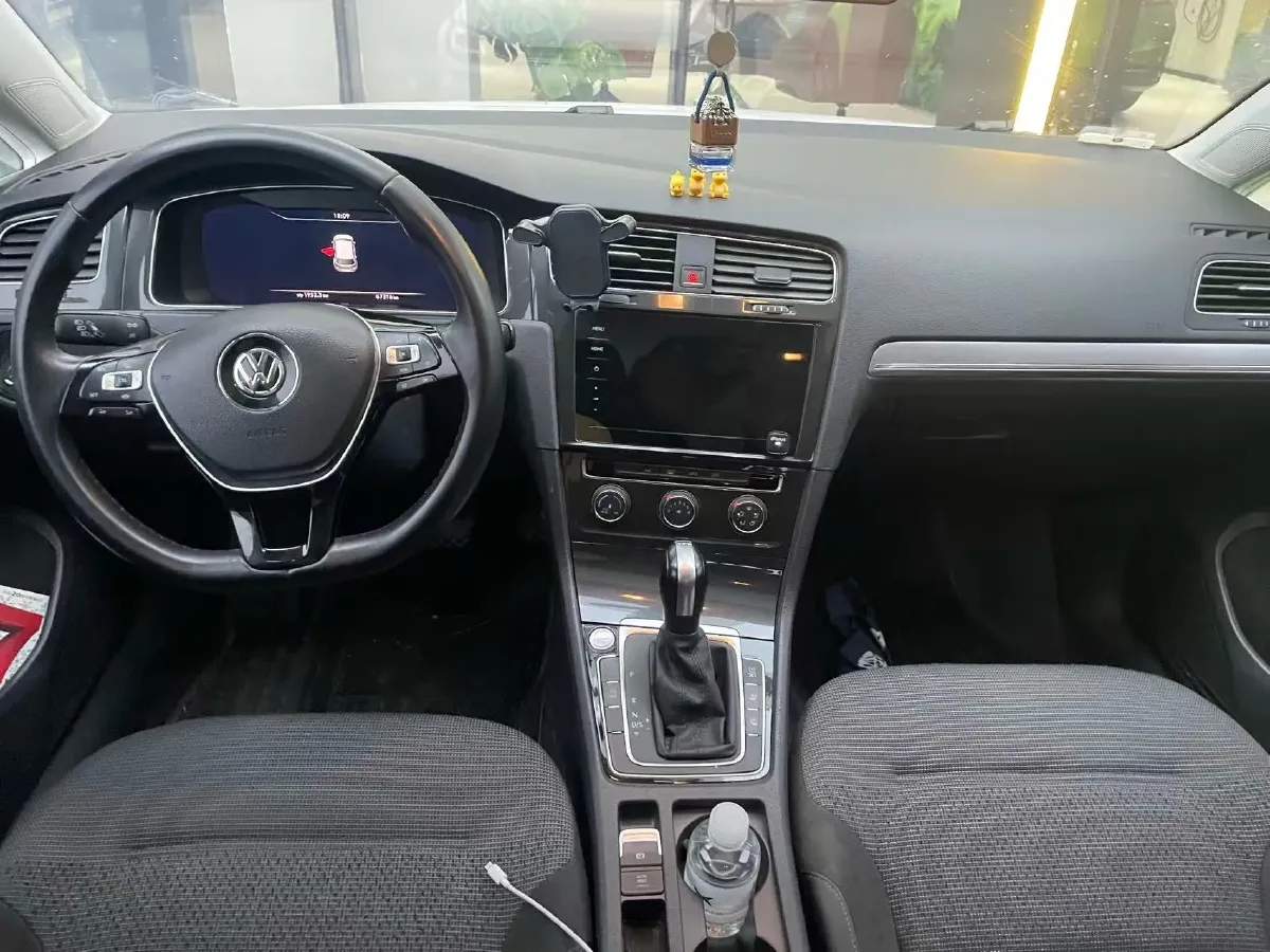 2020 Volkswagen Golf 1.4T 150HP L4 7DCT,autocango,china used car exporter,china ev exporter,chinese used car exporter,chinese used ev exporter