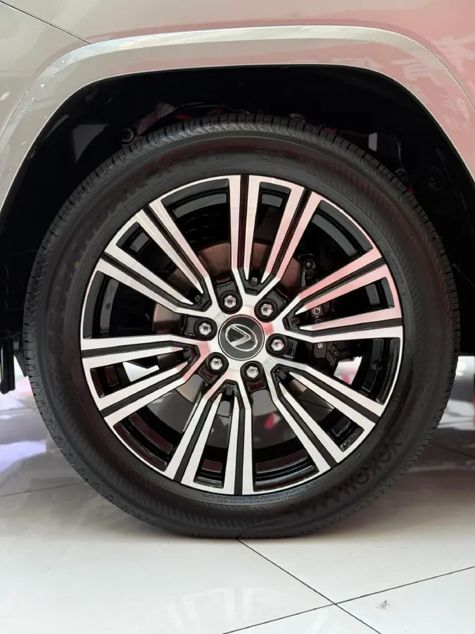 2025 Lexus LX 3.5T 408HP V6 10AT Hybrid,autocango,china used car exporter,china ev exporter,chinese used car exporter,chinese used ev exporter